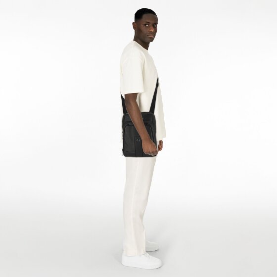 Piquadro Carl Umhängetasche Leder 22 cm