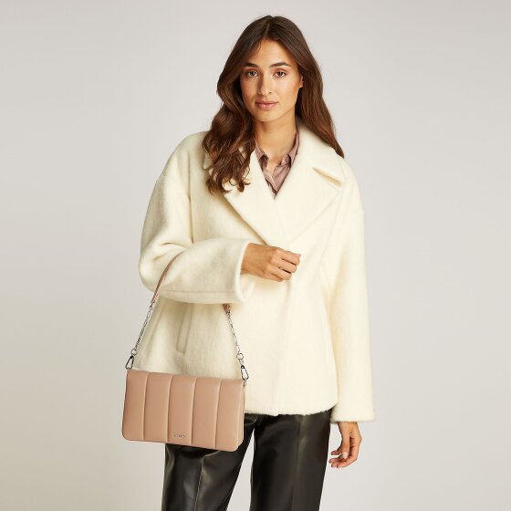 Calvin Klein Line Quilt Schultertasche 28 cm Calvin Klein Line Quilt Schultertasche 28 cm