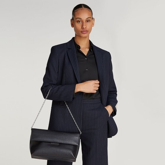 Calvin Klein Schultertasche 30 cm