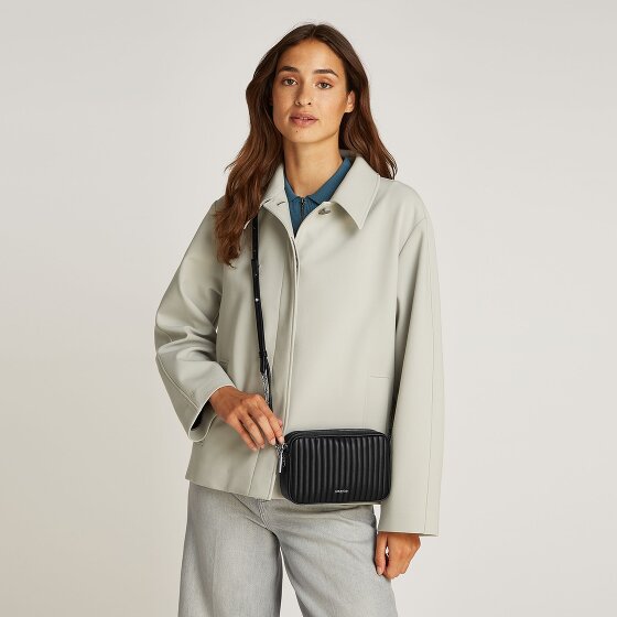 Calvin Klein Mini Line Quilt Umhängetasche 19.5 cm