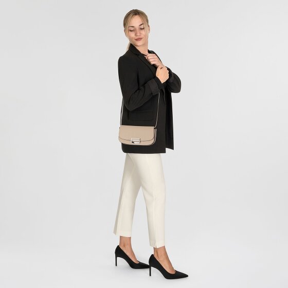 Liebeskind Ezra Umhängetasche Leder 24 cm