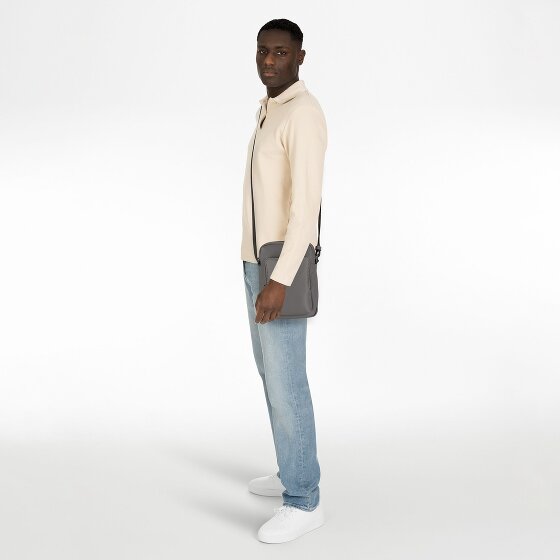 Guess Milano Umhängetasche 20 cm