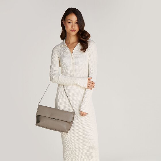 Calvin Klein Schultertasche 30 cm