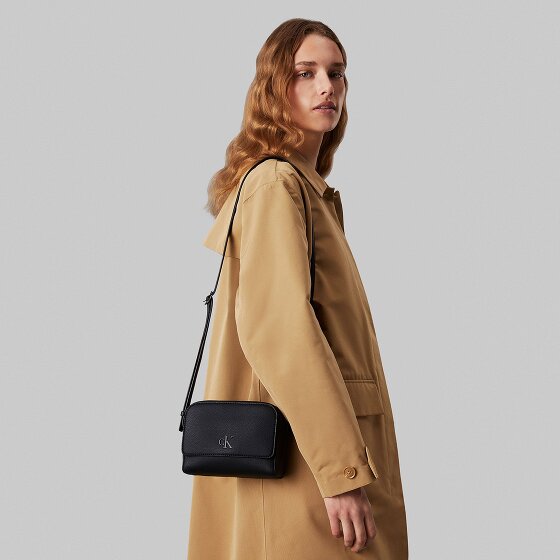 Calvin Klein Jeans Minimal Monogram Mini Bag Umhängetasche 18 cm