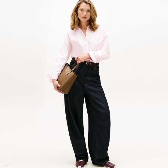 Tommy Hilfiger TH Icon Handtasche 29 cm Tommy Hilfiger TH Icon Handtasche 29 cm