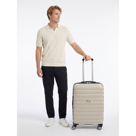 Delsey Paris Shadow 5.0 4 Rollen Trolley 66 cm mit Dehnfalte