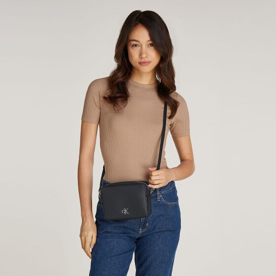 Calvin Klein Jeans Minimal Monogram Mini Bag Umhängetasche 18 cm Calvin Klein Jeans Minimal Monogram Mini Bag Umhängetasche 18 cm