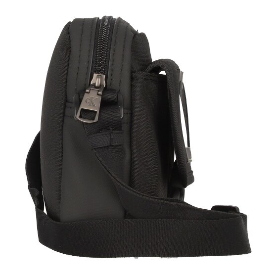 Calvin Klein Jeans Umhängetasche 21 cm Calvin Klein Jeans Umhängetasche 21 cm