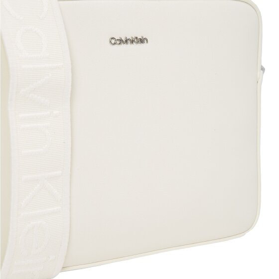 Calvin Klein CK Mixmedia Umhängetasche 22 cm Calvin Klein CK Mixmedia Umhängetasche 22 cm