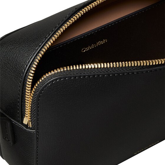 Calvin Klein Foil Umhängetasche 21 cm