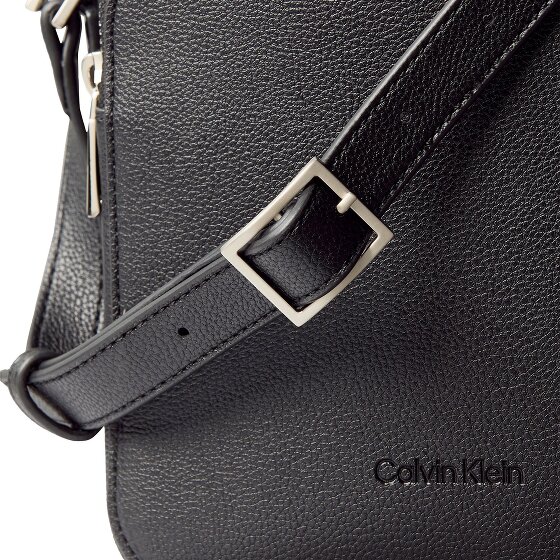 Calvin Klein Micro Pebble Umhängetasche 18 cm