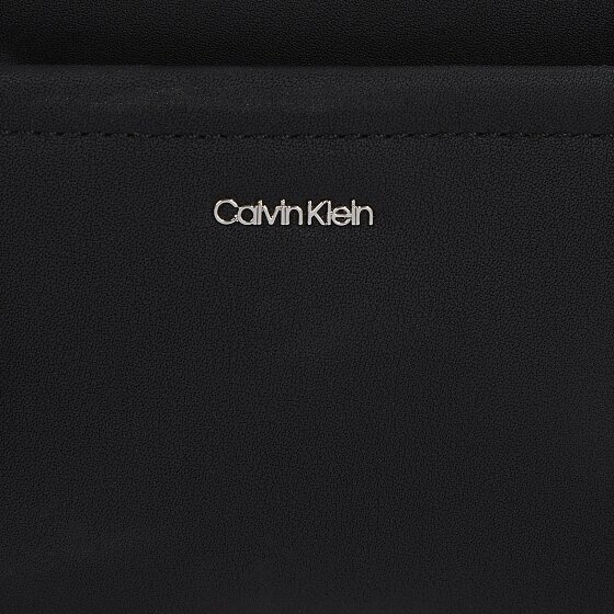 Calvin Klein CK Must Schultertasche 21.5 cm Calvin Klein CK Must Schultertasche 21.5 cm