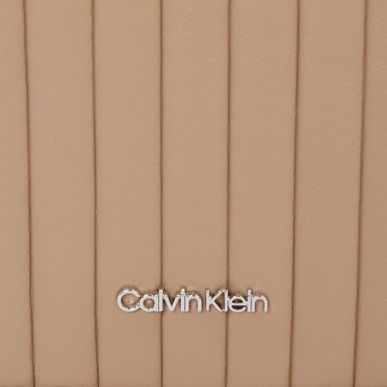 Calvin Klein Mini Line Quilt Schultertasche 26 cm