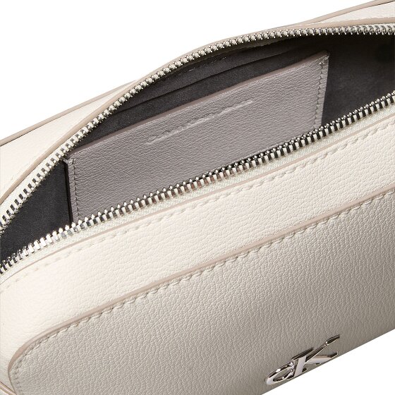 Calvin Klein Jeans Minimal Monogram Mini Bag Umhängetasche 18 cm