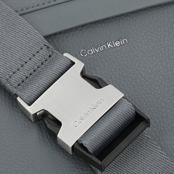 Calvin Klein Must Gürteltasche 24 cm