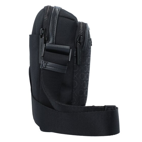 Calvin Klein CK Remote Mini Bag Umhängetasche 17.5 cm Calvin Klein CK Remote Mini Bag Umhängetasche 17.5 cm