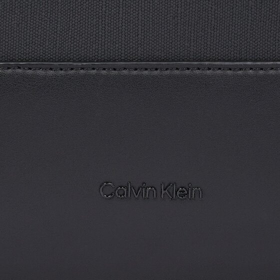 Calvin Klein Tech Sensual Weekender Reisetasche 45.5 cm Calvin Klein Tech Sensual Weekender Reisetasche 45.5 cm