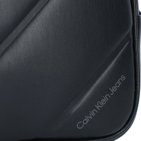Calvin Klein Jeans Quilted Umhängetasche 19.5 cm