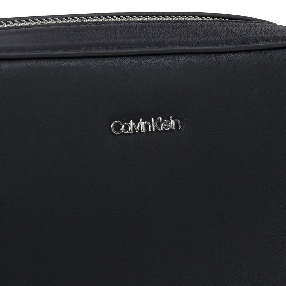 Calvin Klein CK Mixmedia Umhängetasche 22 cm Calvin Klein CK Mixmedia Umhängetasche 22 cm