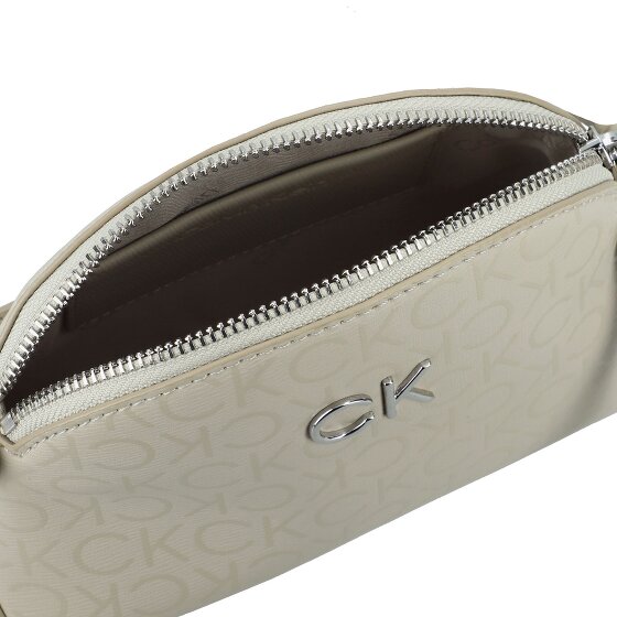 Calvin Klein CK Daily Umhängetasche 19 cm Calvin Klein CK Daily Umhängetasche 19 cm