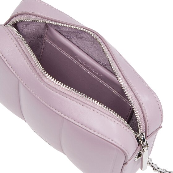 Calvin Klein Line Quilt Umhängetasche 19.5 cm Calvin Klein Line Quilt Umhängetasche 19.5 cm