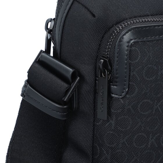 Calvin Klein CK Remote Mini Bag Umhängetasche 17.5 cm