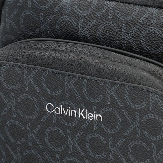 Calvin Klein CK Must Mini Bag Umhängetasche 16 cm Calvin Klein CK Must Mini Bag Umhängetasche 16 cm