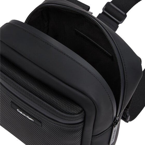 Calvin Klein CK Essential Mini Bag Umhängetasche 17 cm Calvin Klein CK Essential Mini Bag Umhängetasche 17 cm