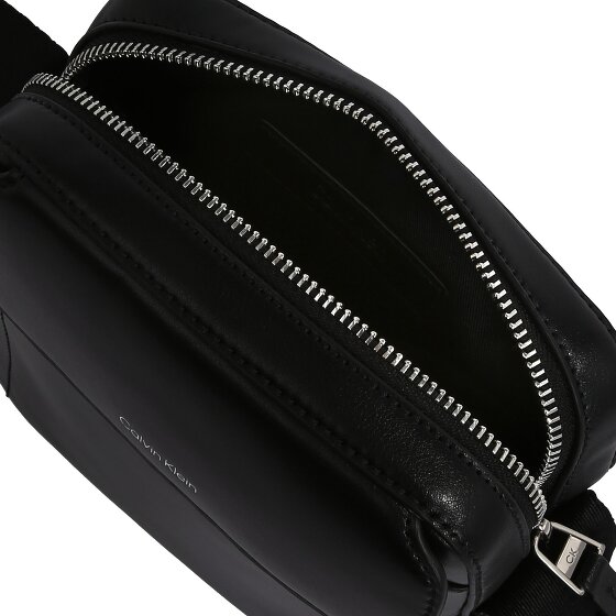 Calvin Klein CK Sleek Umhängetasche 16.5 cm Calvin Klein CK Sleek Umhängetasche 16.5 cm