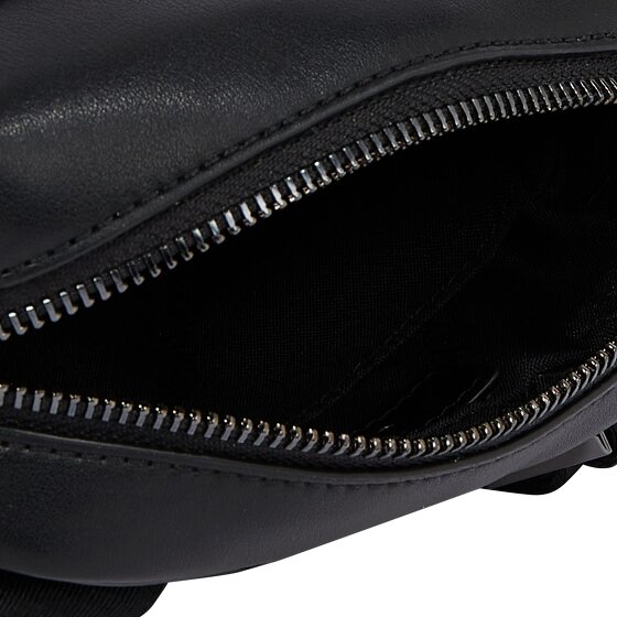 Calvin Klein Clean Essential Umhängetasche 15.5 cm