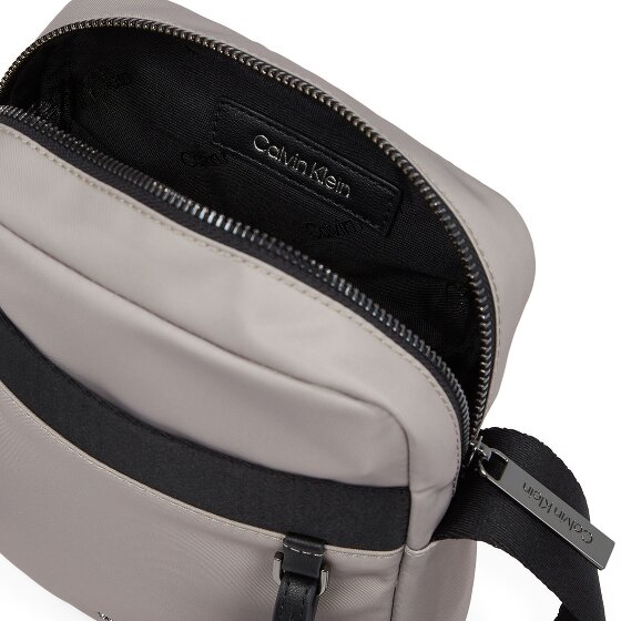 Calvin Klein CK Est. Mini Bag Umhängetasche 17 cm