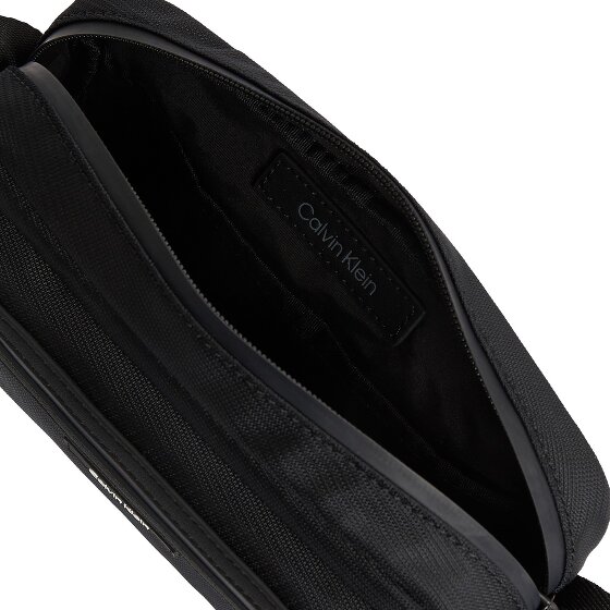Calvin Klein CK Essential Umhängetasche 21 cm