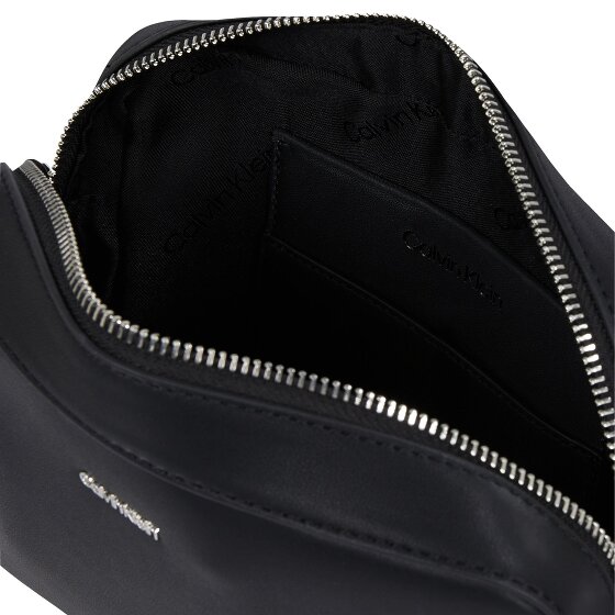 Calvin Klein CK Mixmedia Umhängetasche 22 cm Calvin Klein CK Mixmedia Umhängetasche 22 cm