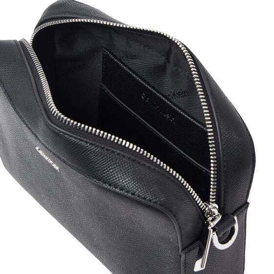 Calvin Klein CK Must Umhängetasche 21.5 cm