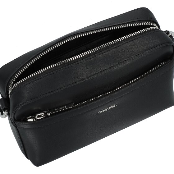 Calvin Klein CK Must Schultertasche 22 cm Calvin Klein CK Must Schultertasche 22 cm