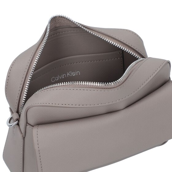 Calvin Klein CK Linear Umhängetasche 20.5 cm