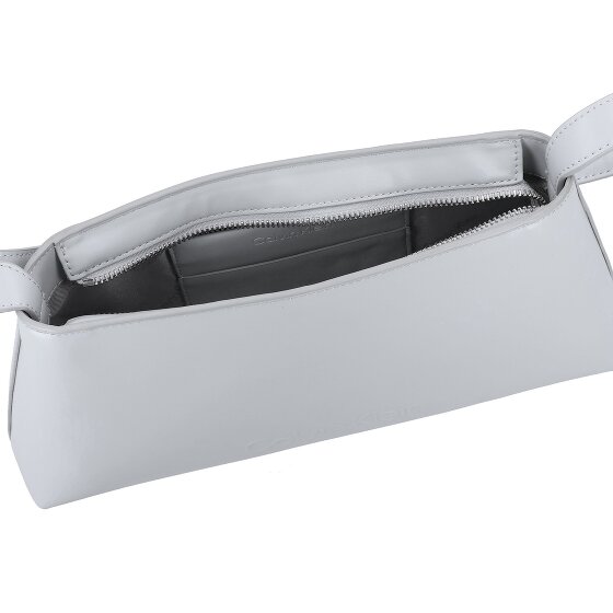 Calvin Klein Embossed Schultertasche 31 cm
